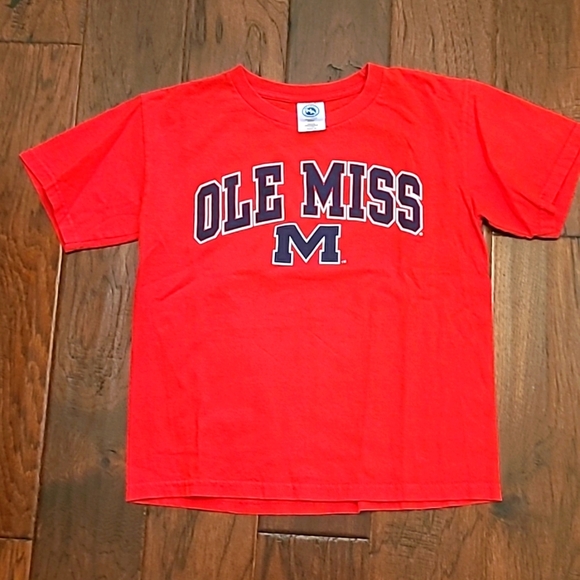 💰 Ole Miss Tshirt size Youth Medium - Picture 1 of 2